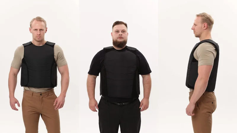 DARK ARMOR M-3 body armor on men of different builds: standard size and Big Size
